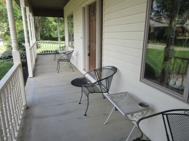 2035 Canterbury Court, Troy, OH 45373 Photo 6