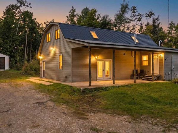 5559 Dutchman Bay, East Jordan, MI 49727