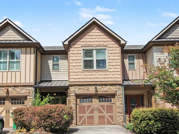 63 Orchard Lane, Rossville, GA 30741
