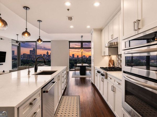 270 17th Street NW, Unit 1403, Atlanta, GA 30363