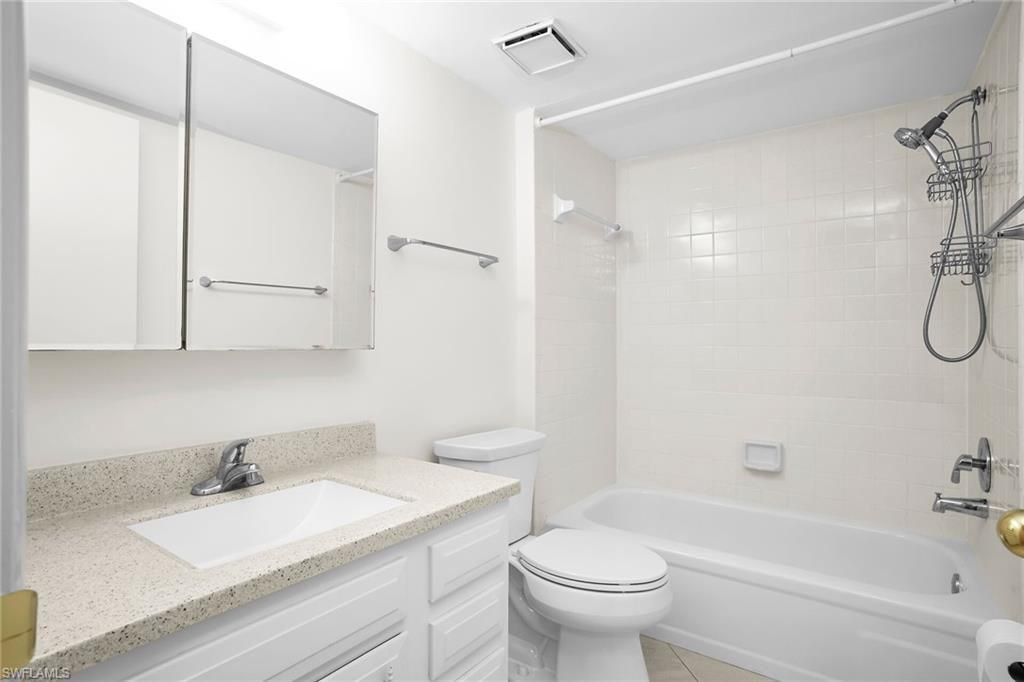 5773 Gage Ln, Unit 104B, Naples, FL 34113 Photo