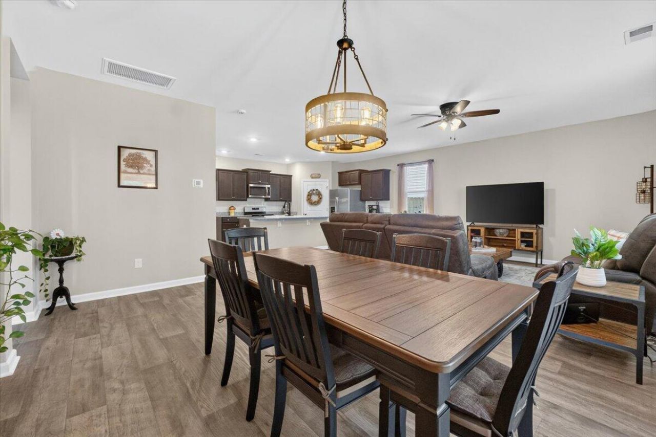 373 Azore Way Photo 22