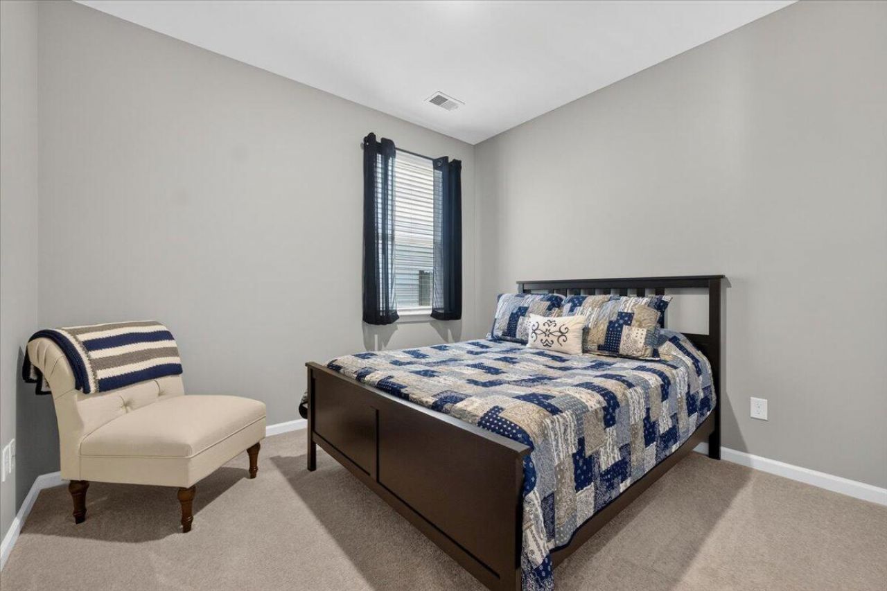 373 Azore Way Photo 26