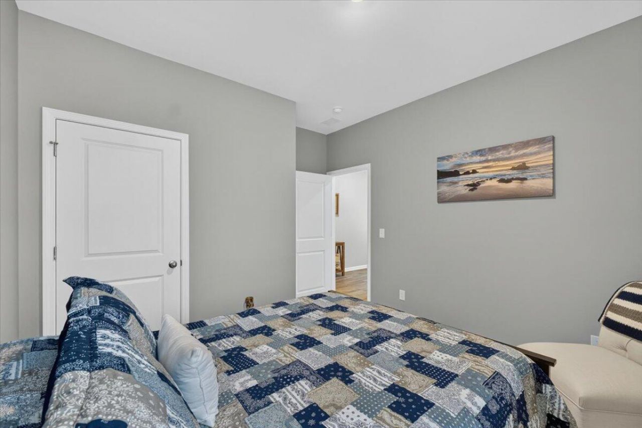 373 Azore Way Photo 27