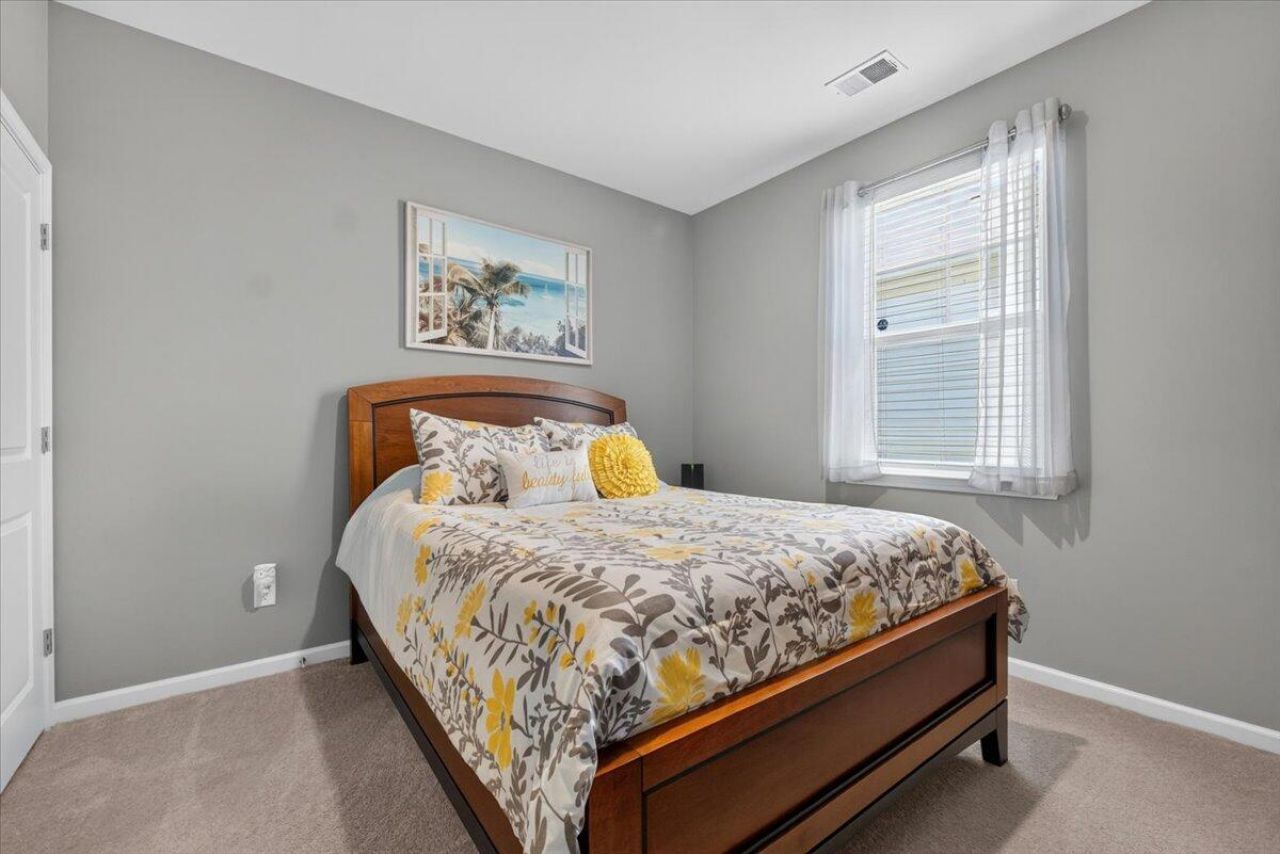 373 Azore Way Photo 29