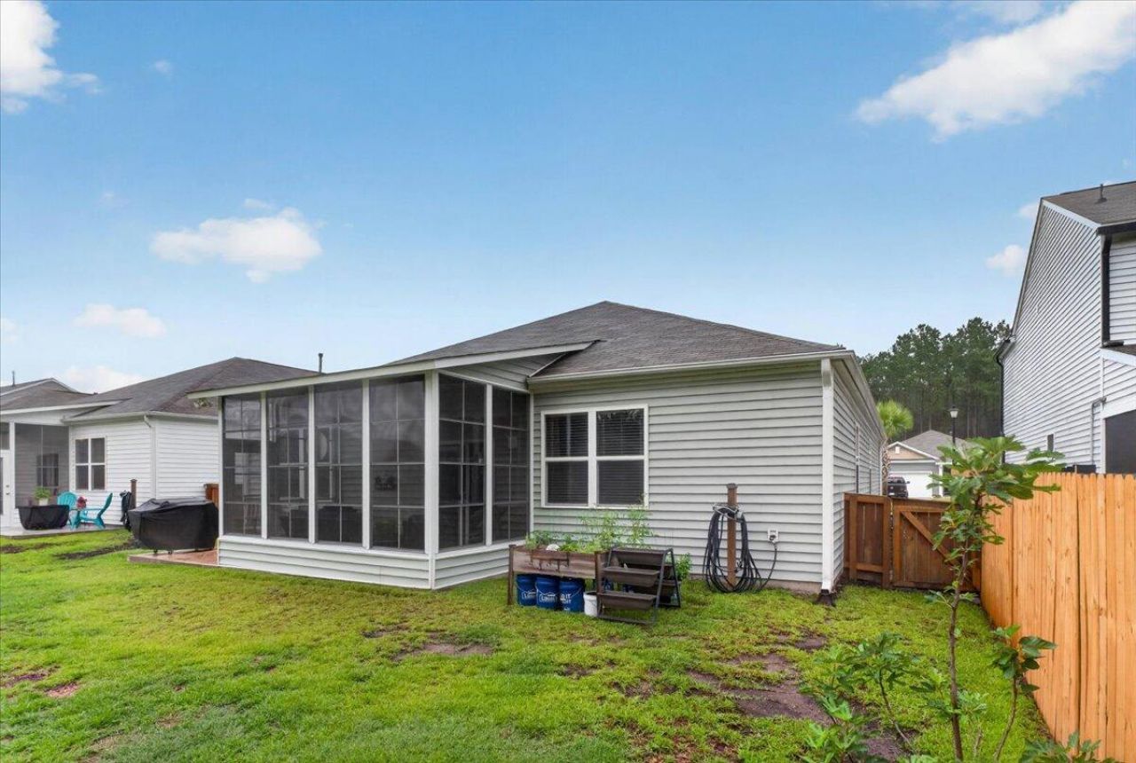 373 Azore Way Photo 41