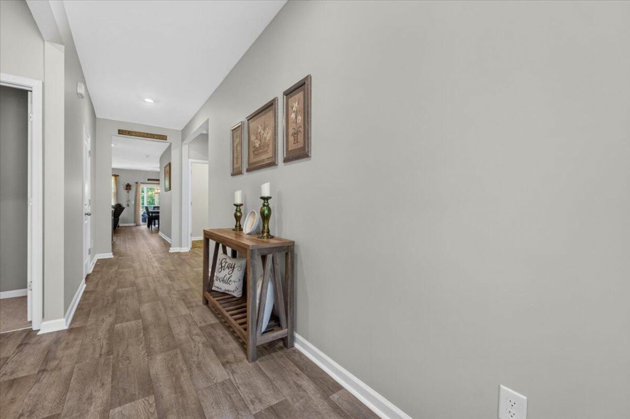 373 Azore Way Photo 7