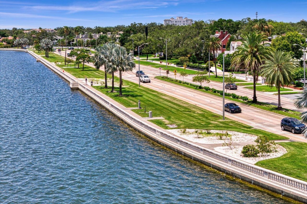 907 Bayshore Boulevard, Tampa, FL 33606 Photo