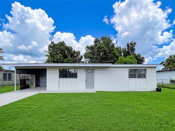 1310 WARRINGTON WAY, TAMPA, FL 33619