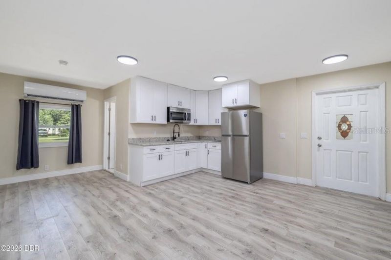 430 Wheeler Street, De Leon Springs, FL 32130 Photo