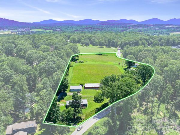 1115 Glenn Bridge Road SE, Arden, NC 28704