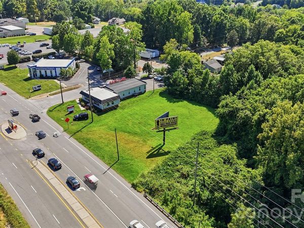 805 Concord Parkway N, Concord, NC 28027