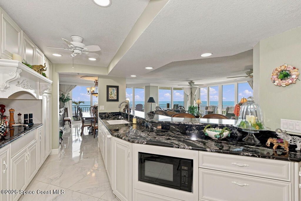 425 Buchanan Avenue, Unit 407, Cape Canaveral, FL 32920 Photo