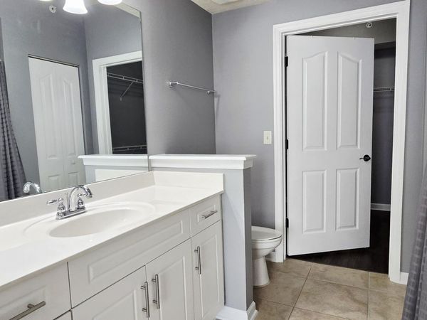 10435 MIDTOWN Parkway, Unit 326, Jacksonville, FL 32246