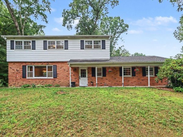 15869 Null Road, Three Rivers, MI 49093