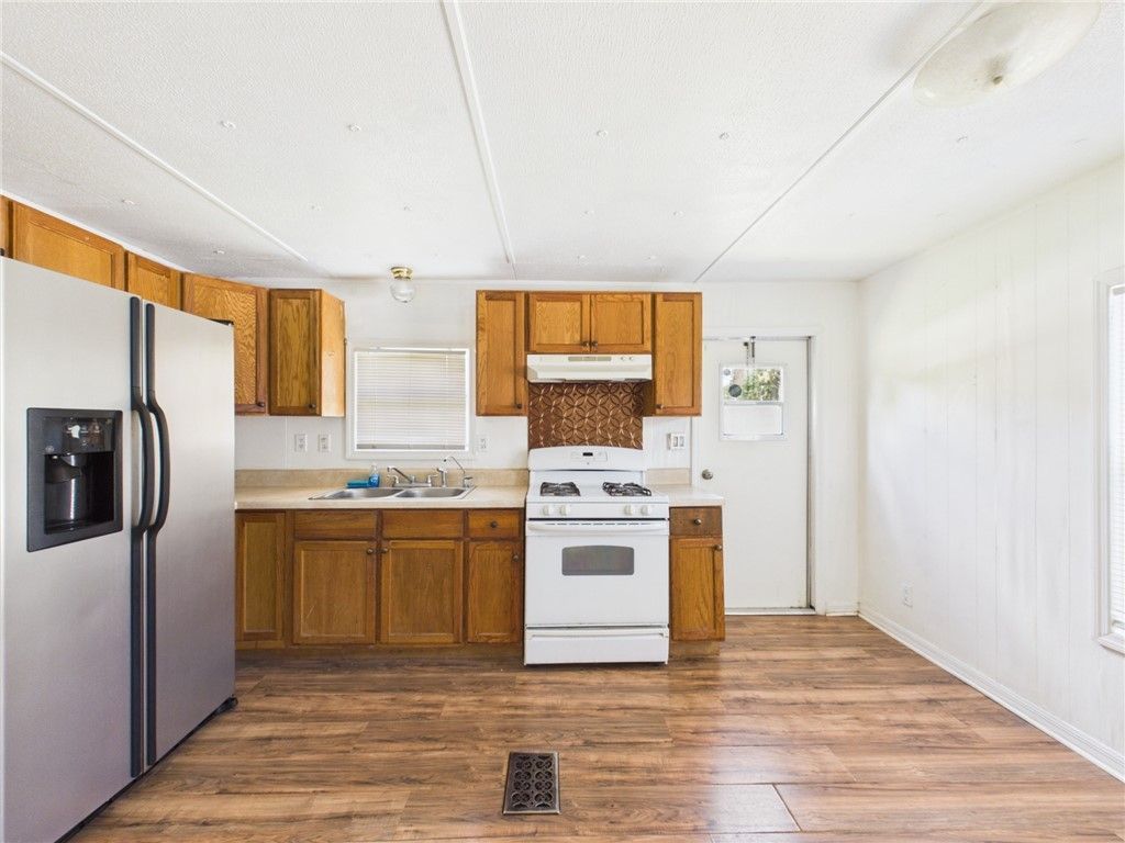 6305 105th Place, Sebastian, FL 32958 Photo