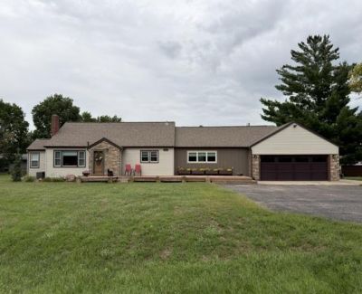 1990 River Road, Windom, MN 56101 Main Photo