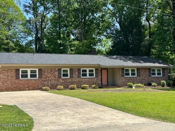 402 Chadwick Avenue , Havelock, NC 28532