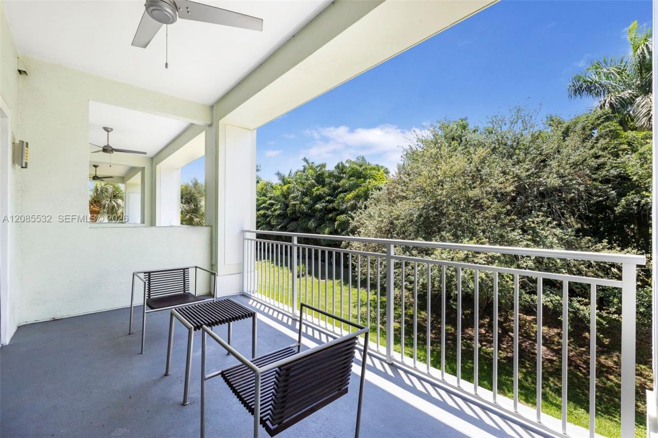 5300 NW 87th Ave, Unit 1512, Doral, FL 33178 Photo