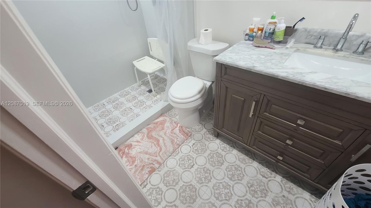 175 NE 203 Te, Unit 26, Miami Gardens, FL 33179 Photo