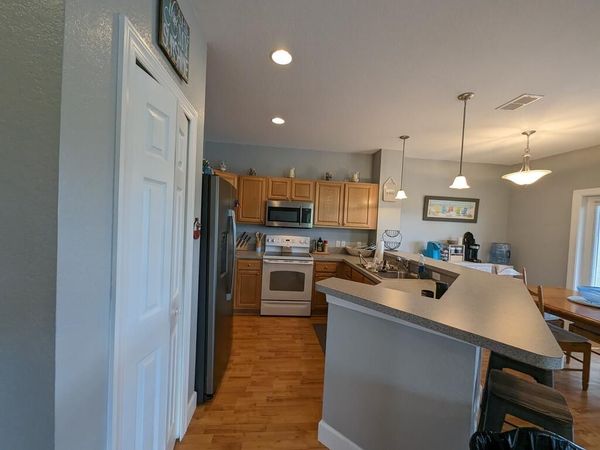 245 E 3rd Ave, Unit E203, Horseshoe Beach, FL 32648