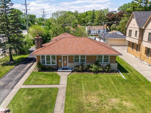 2 WASHINGTON Street , Glenview, IL 60025