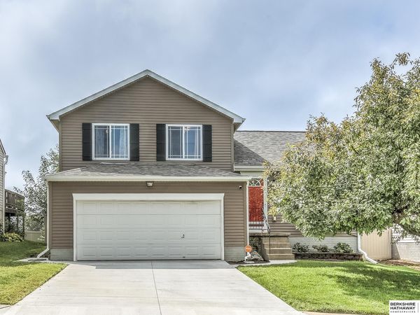 15321 Davidson Street, Bennington, NE 68007