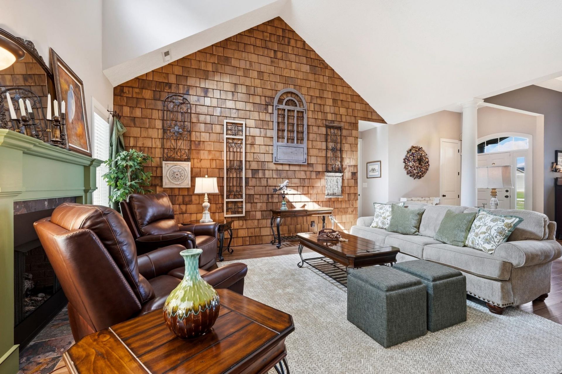270 Dartmoor Ct. Photo 10