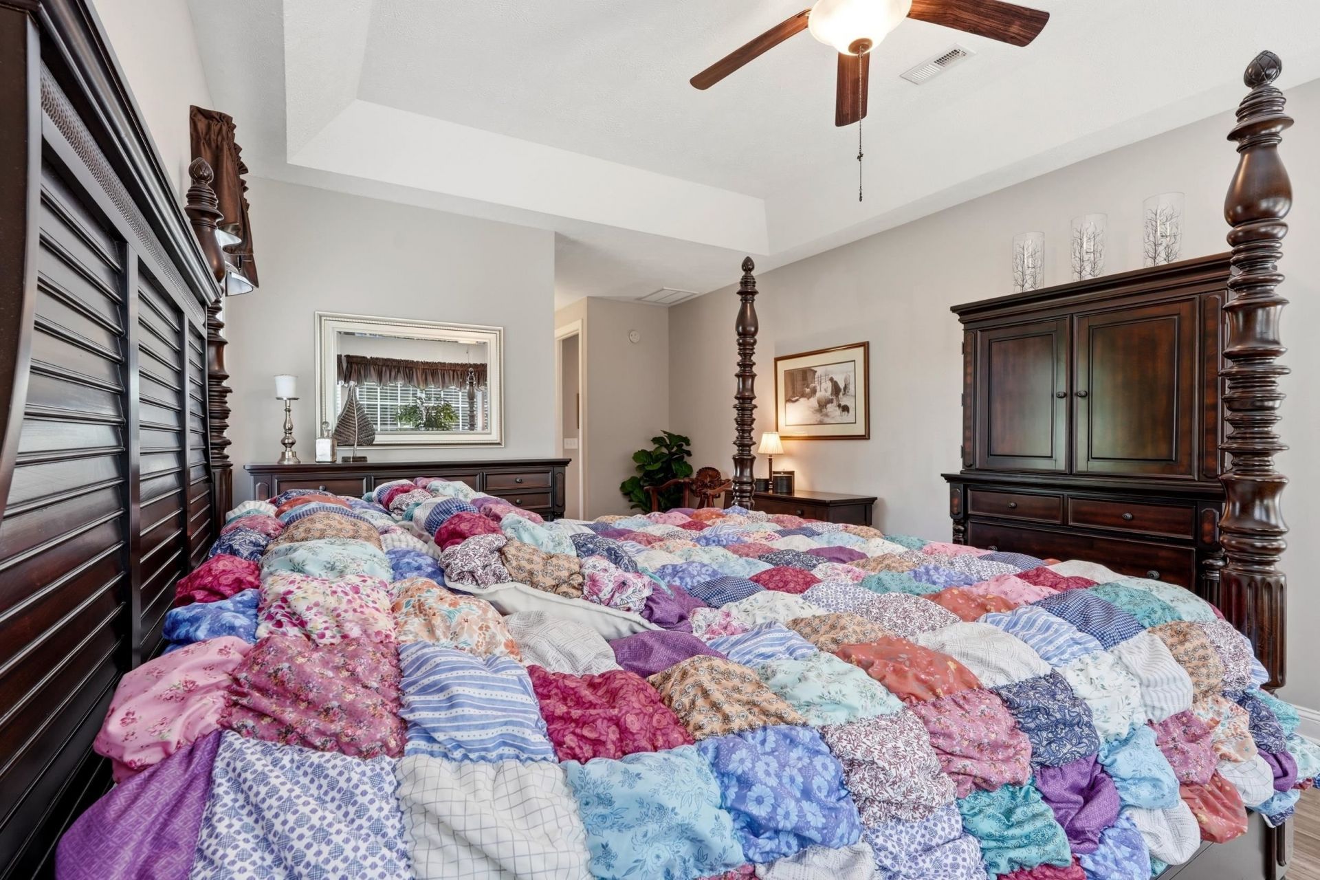 270 Dartmoor Ct. Photo 22