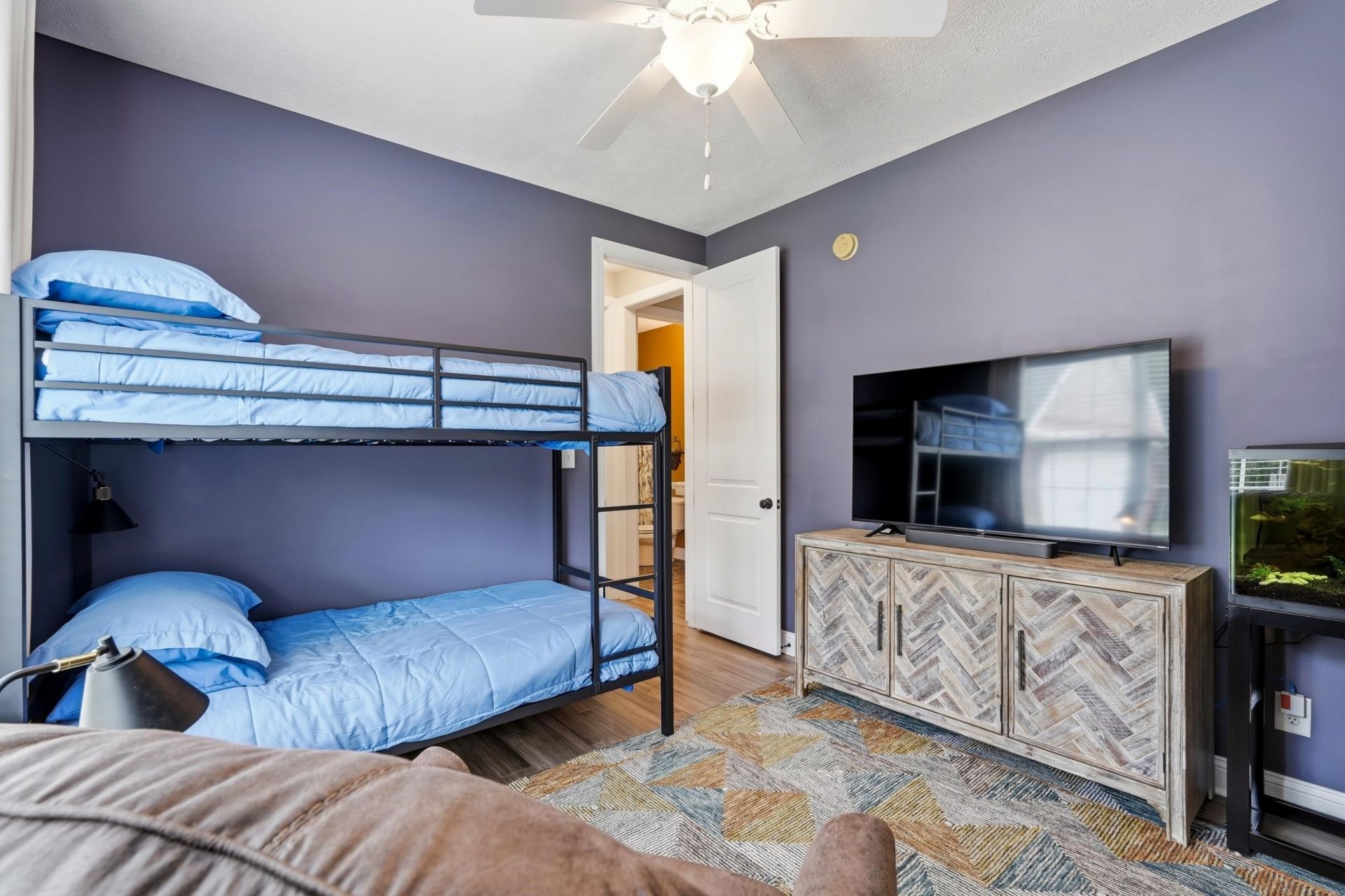270 Dartmoor Ct. Photo 30