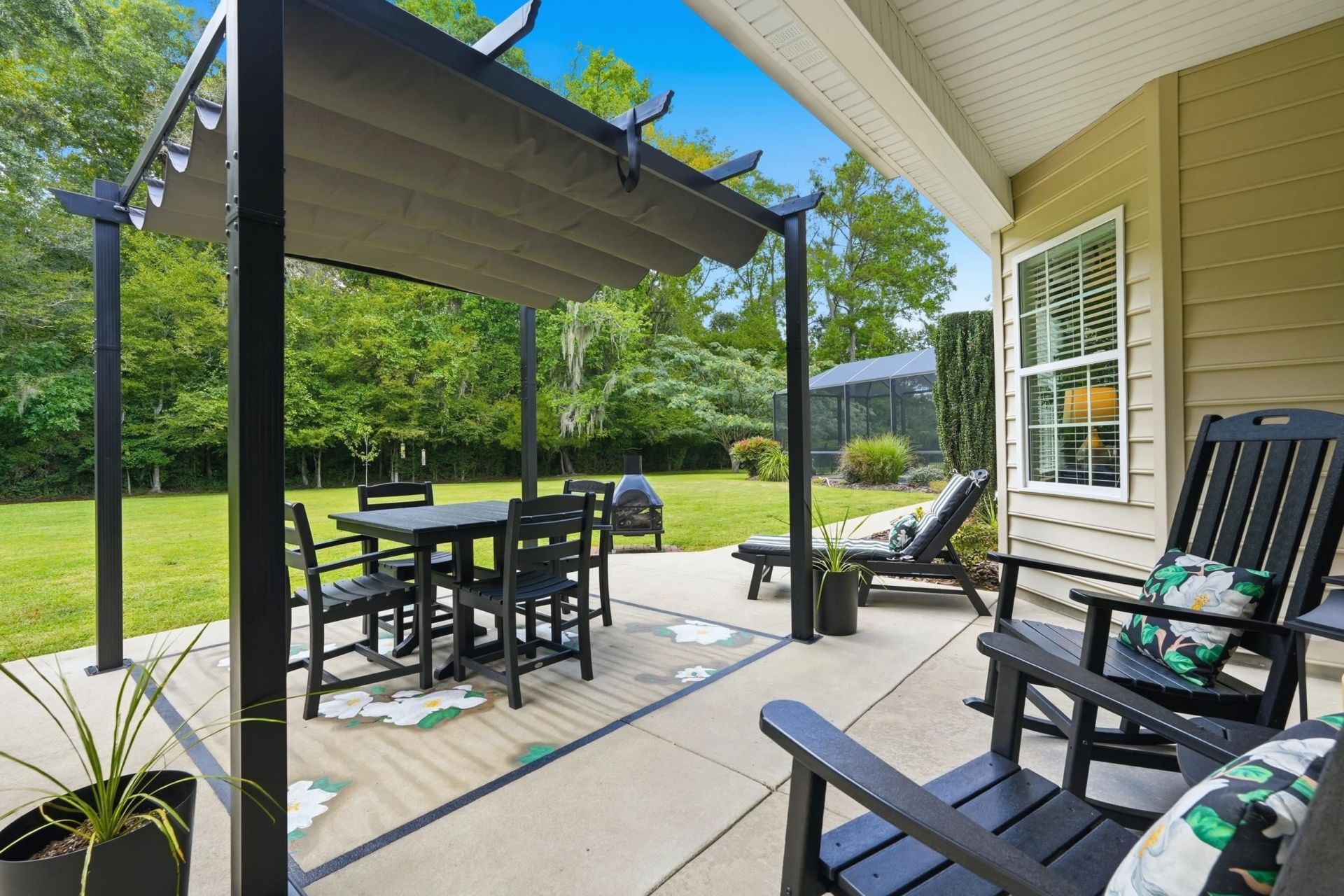 270 Dartmoor Ct. Photo 32