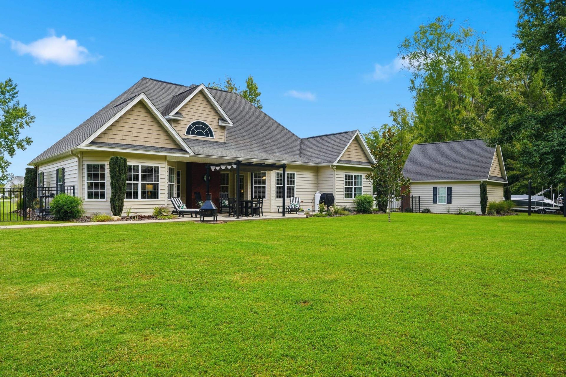 270 Dartmoor Ct. Photo 45