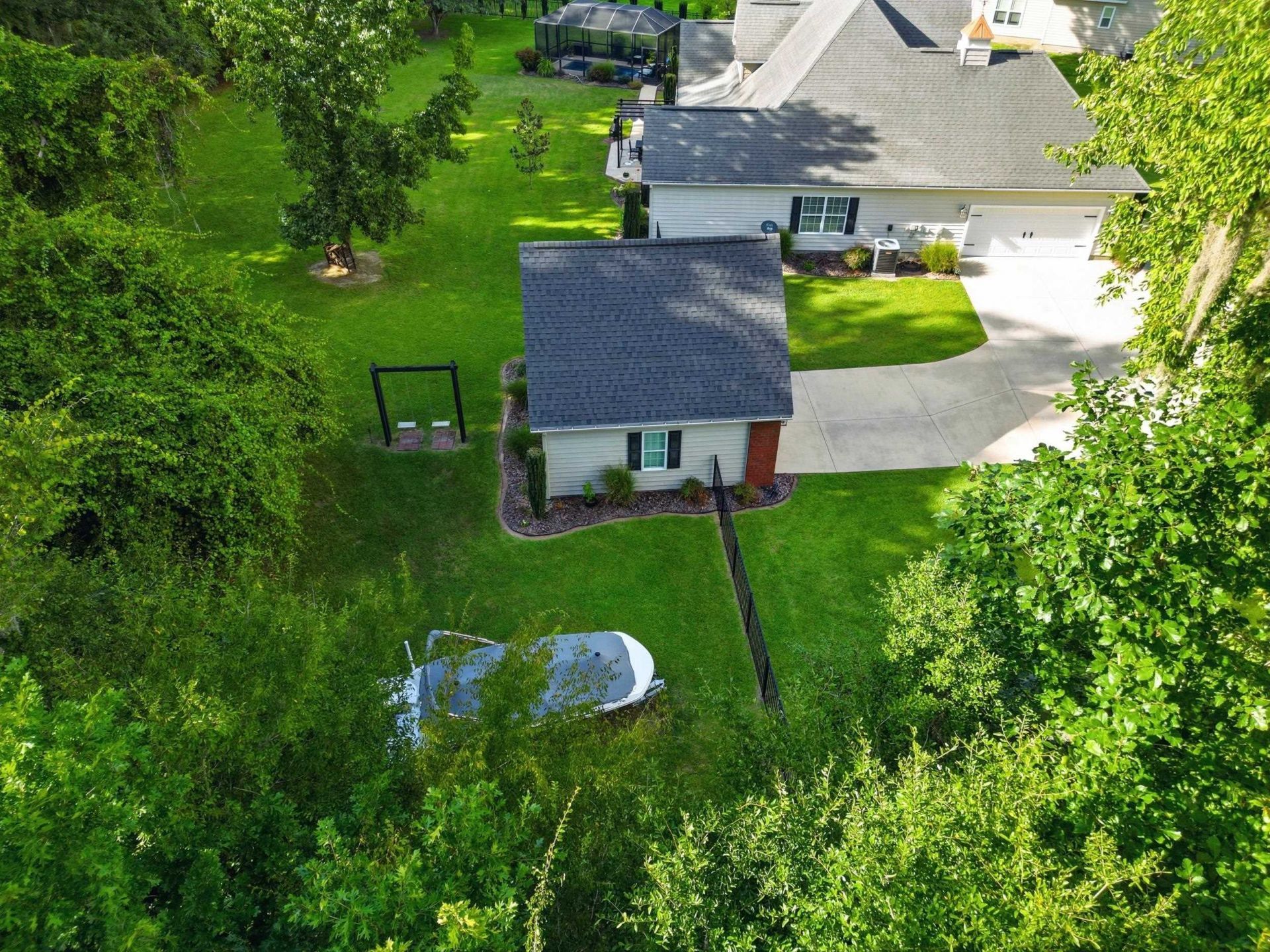 270 Dartmoor Ct. Photo 46
