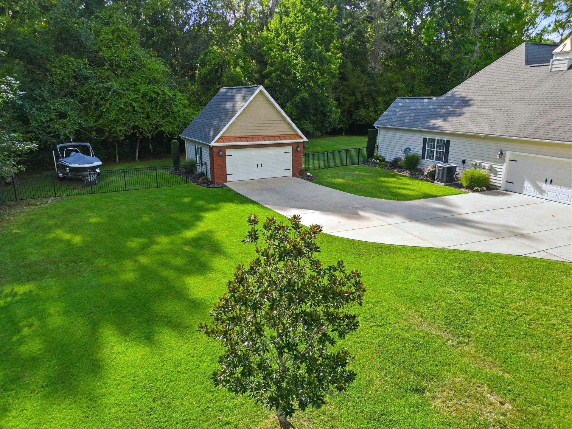 270 Dartmoor Ct. Photo 49