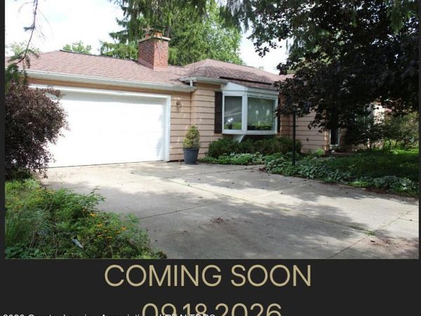 1615 Ridgewood Drive, East Lansing, MI 48823