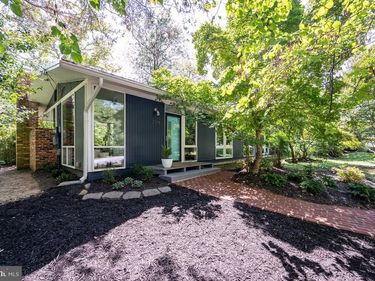 2305 GLASGOW ROAD , ALEXANDRIA, VA 22307