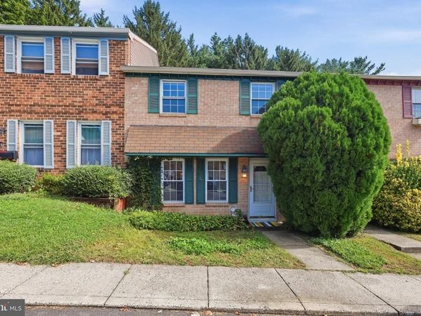 17 CONSTITUTION AVENUE, DOYLESTOWN, PA 18901