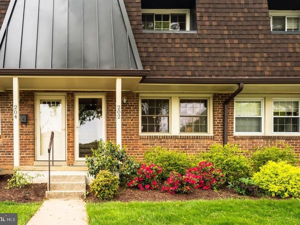 202 S VIRGINIA AVENUE, Unit 73, FALLS CHURCH, VA 22046