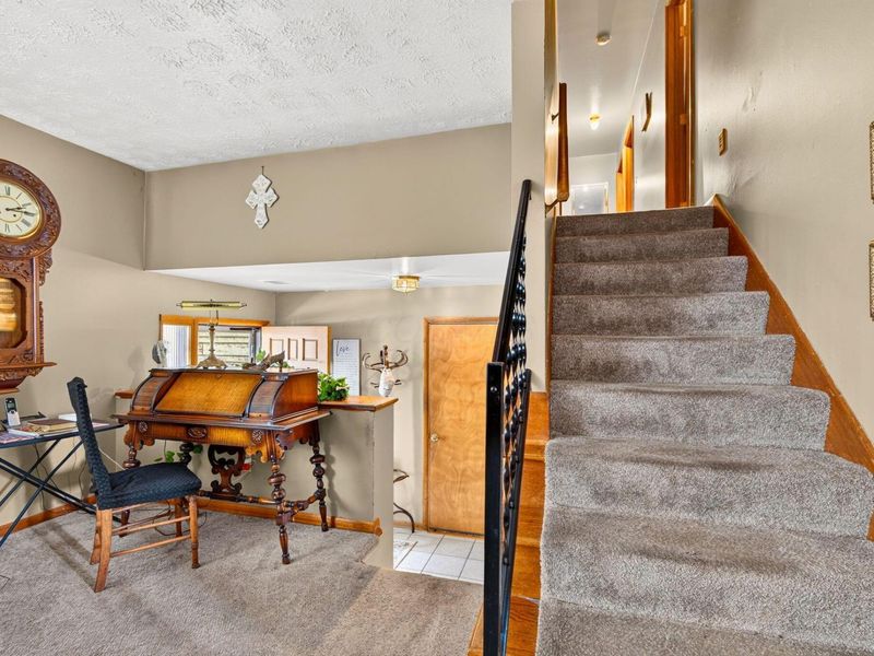 1345 Firwood Drive, Columbus, OH 43229 Photo 31