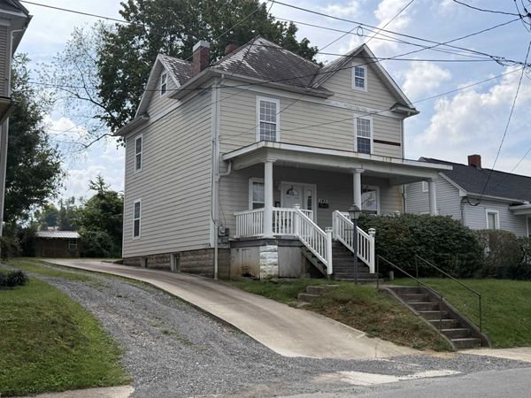 145 Vermont Avenue, Clarksburg, WV 26301