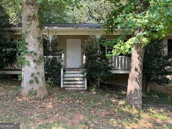 230 Parkway Court, Dallas, GA 30157