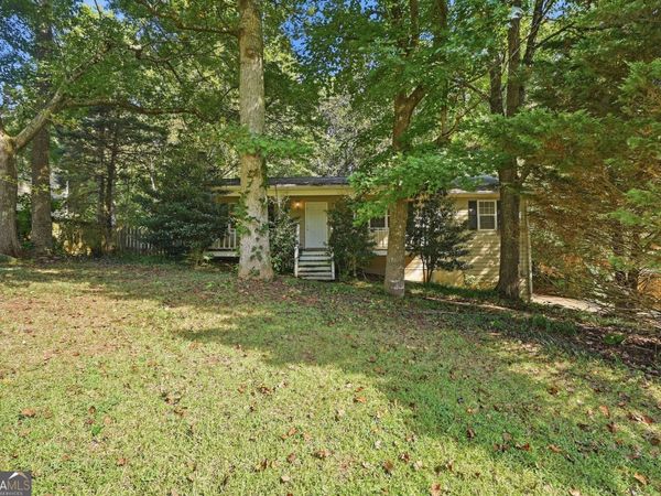 230 Parkway Court, Dallas, GA 30157