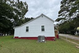 360 Rikard Street photo 4