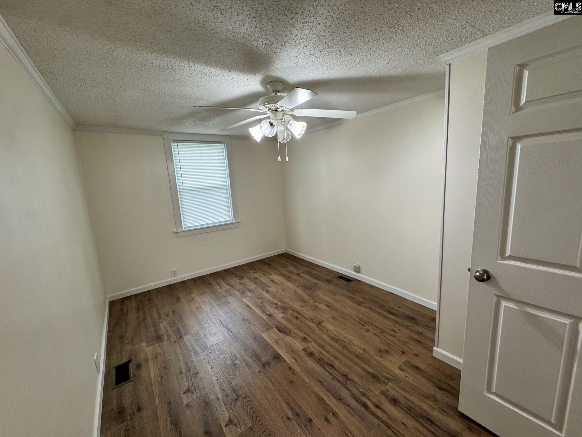 360 Rikard Street Photo 7