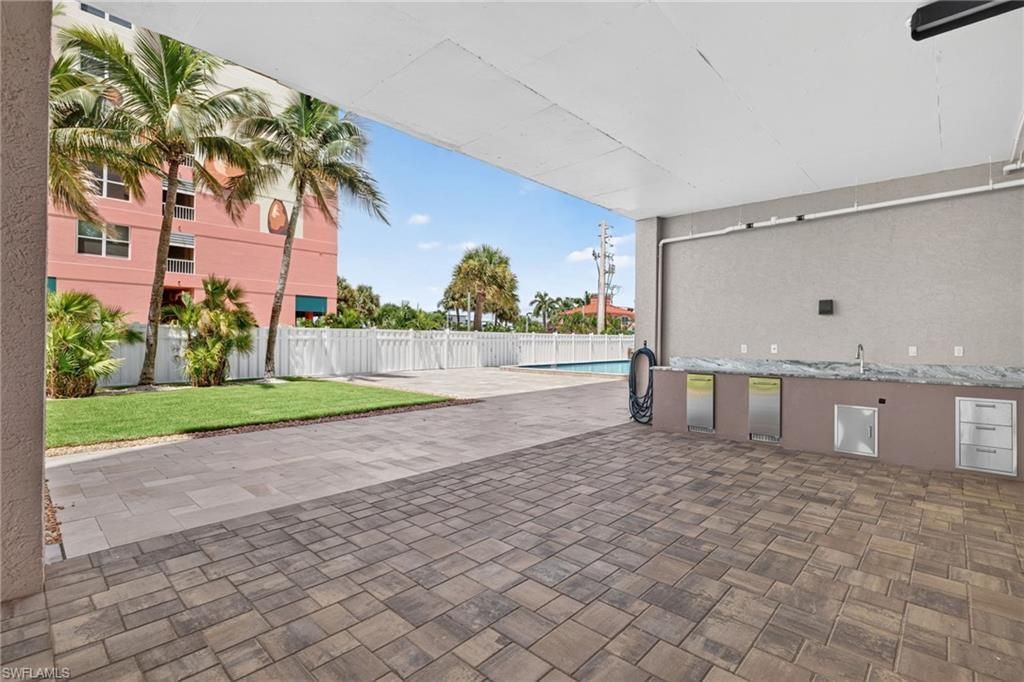 538 Estero Blvd, Unit 203, Fort Myers Beach, FL 33931 Photo