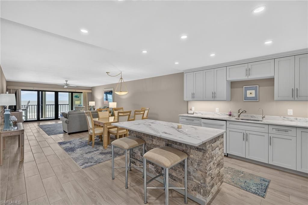 538 Estero Blvd, Unit 203, Fort Myers Beach, FL 33931 Photo
