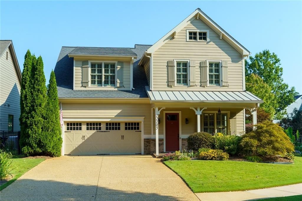 12105 Walnut Terrace, Alpharetta, GA 30004 Main Photo