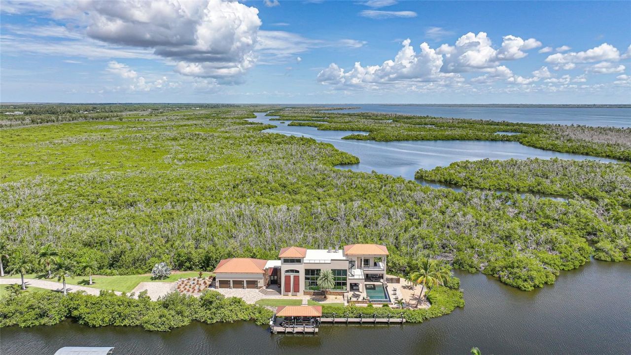 2755 Cussell Drive, Saint James City, FL 33956 Photo