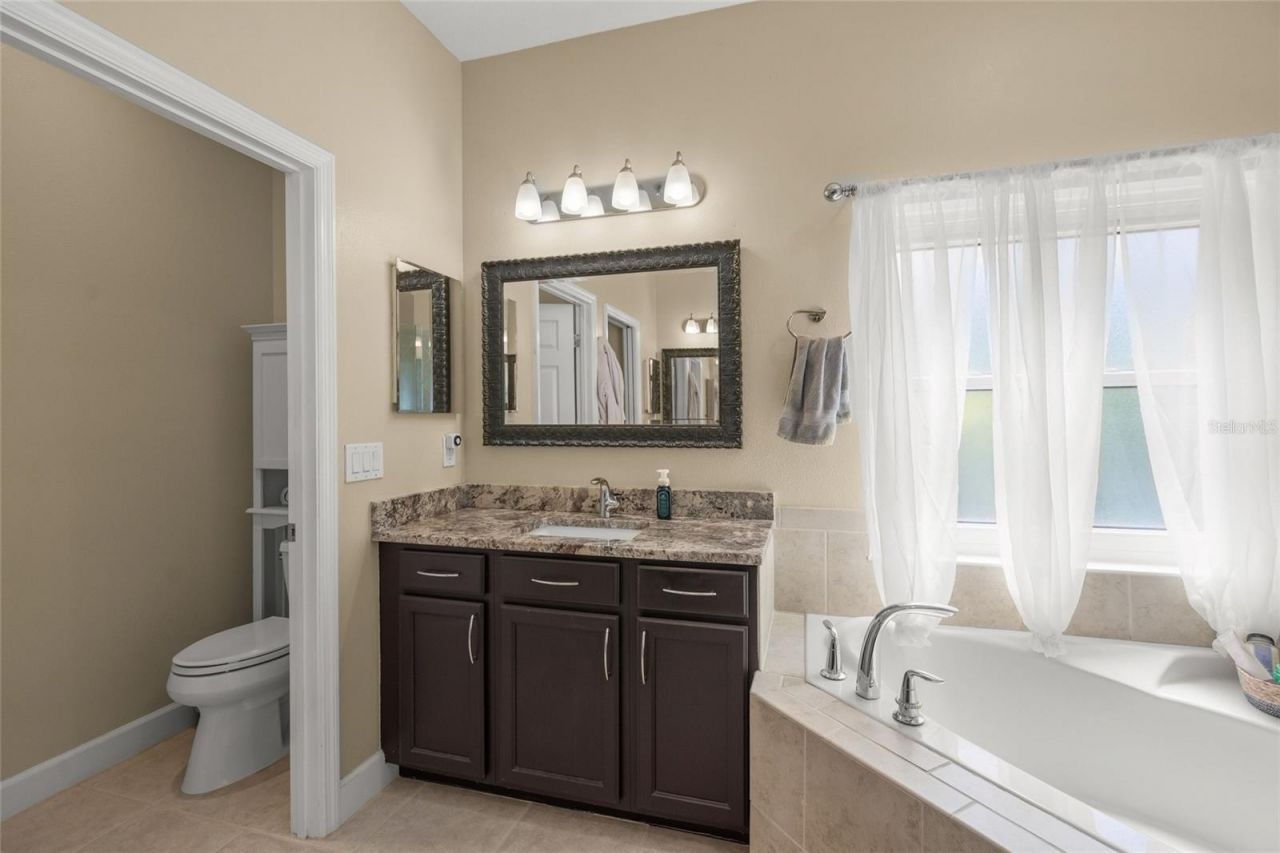 1772 Pinyon Pine Drive, Sarasota, FL 34240 Photo