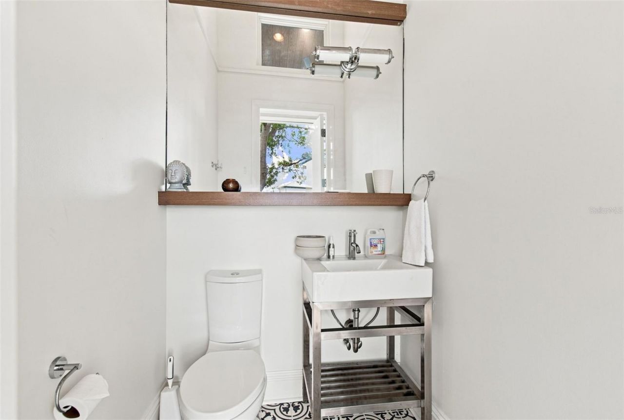 603 Marmora Avenue, Tampa, FL 33606 Photo